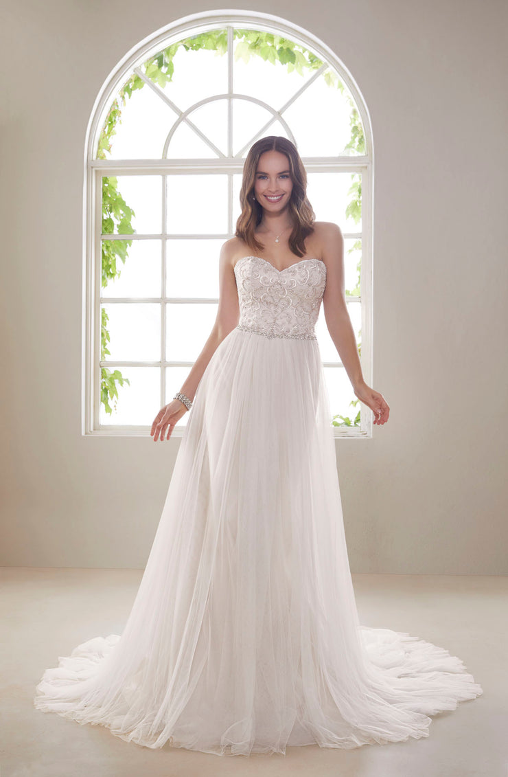 SOPHIA TOLLI Y21815-Gemini Bridal Prom Tuxedo Centre