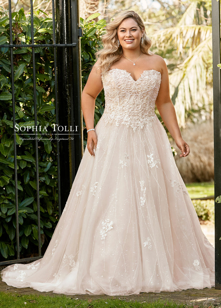 SOPHIA TOLLI Wedding Dress Y11940-Gemini Bridal Prom Tuxedo Centre