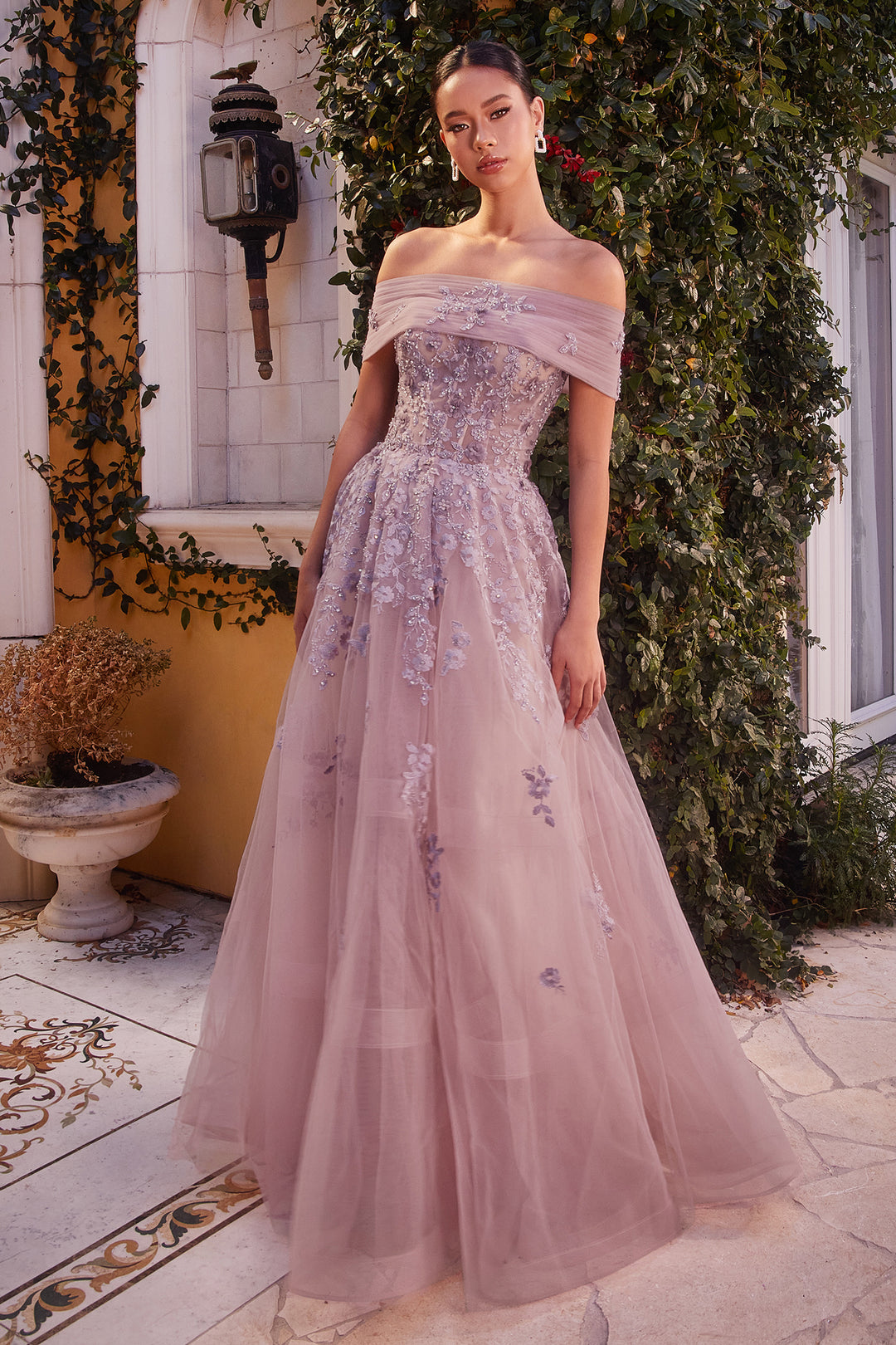 ジャケット・アウター ANAY GOWN COAT ACTRESS COLLAR PINKIVORY WornOnTV: Catherine's pink coat on Grosse Pointe Garden Society