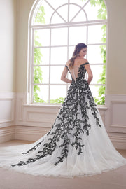 SOPHIA TOLLI Y21810B-Gemini Bridal Prom Tuxedo Centre