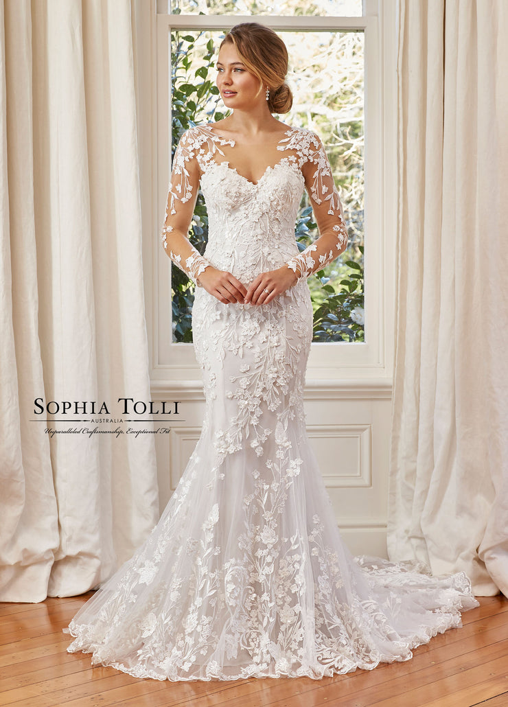 SOPHIA TOLLI Y11964-Gemini Bridal Prom Tuxedo Centre