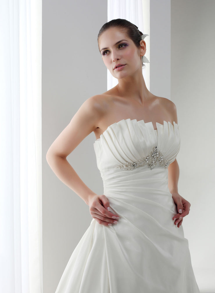 Wedding Dress 28DA8183-X-Gemini Bridal Prom Tuxedo Centre