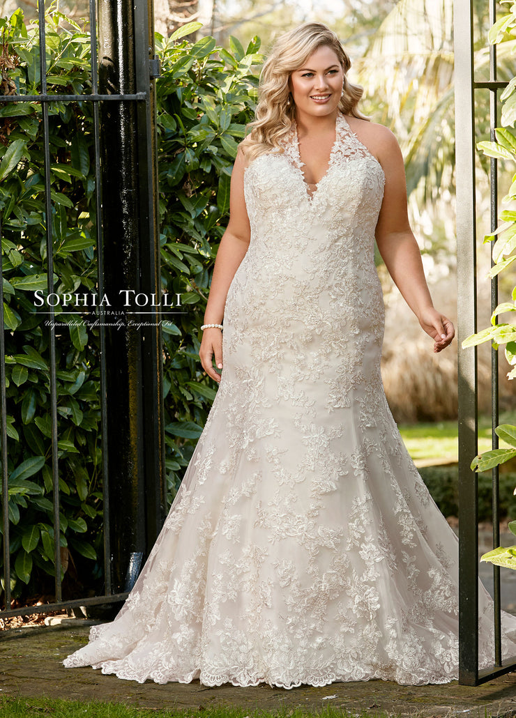 SOPHIA TOLLI Y11942-Gemini Bridal Prom Tuxedo Centre