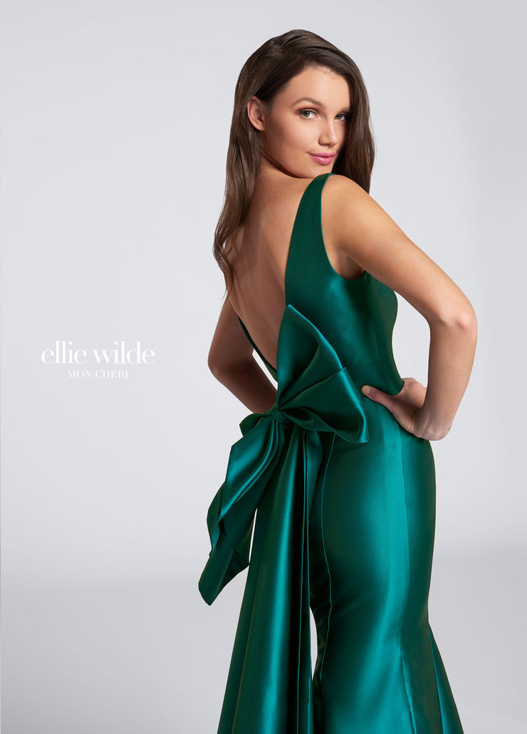 ELLIE WILDE EW21746-Gemini Bridal Prom Tuxedo Centre