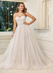 SOPHIA TOLLI Y11945-Gemini Bridal Prom Tuxedo Centre