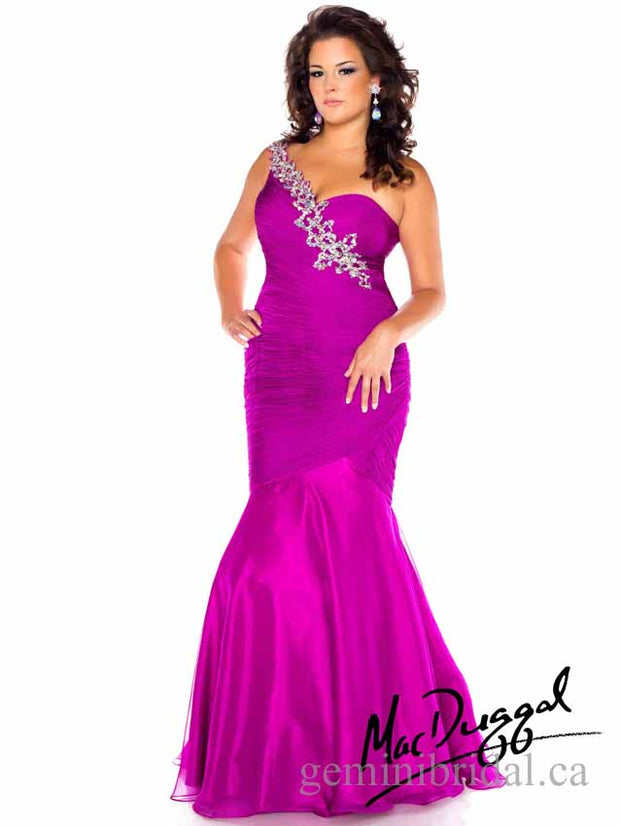 MAC DUGGAL FABULOUSS PLUS SIZE 64763F-Gemini Bridal Prom Tuxedo Centre