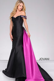 JOVANI JVN48747-Gemini Bridal Prom Tuxedo Centre