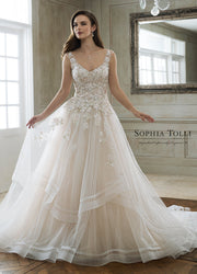 SOPHIA TOLLI Y11898-Gemini Bridal Prom Tuxedo Centre