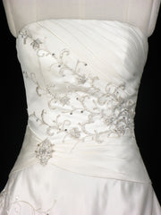 Wedding Dress 28DH0018-Gemini Bridal Prom Tuxedo Centre