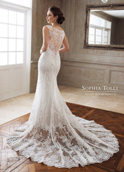 SOPHIA TOLLI Y11896A-Gemini Bridal Prom Tuxedo Centre