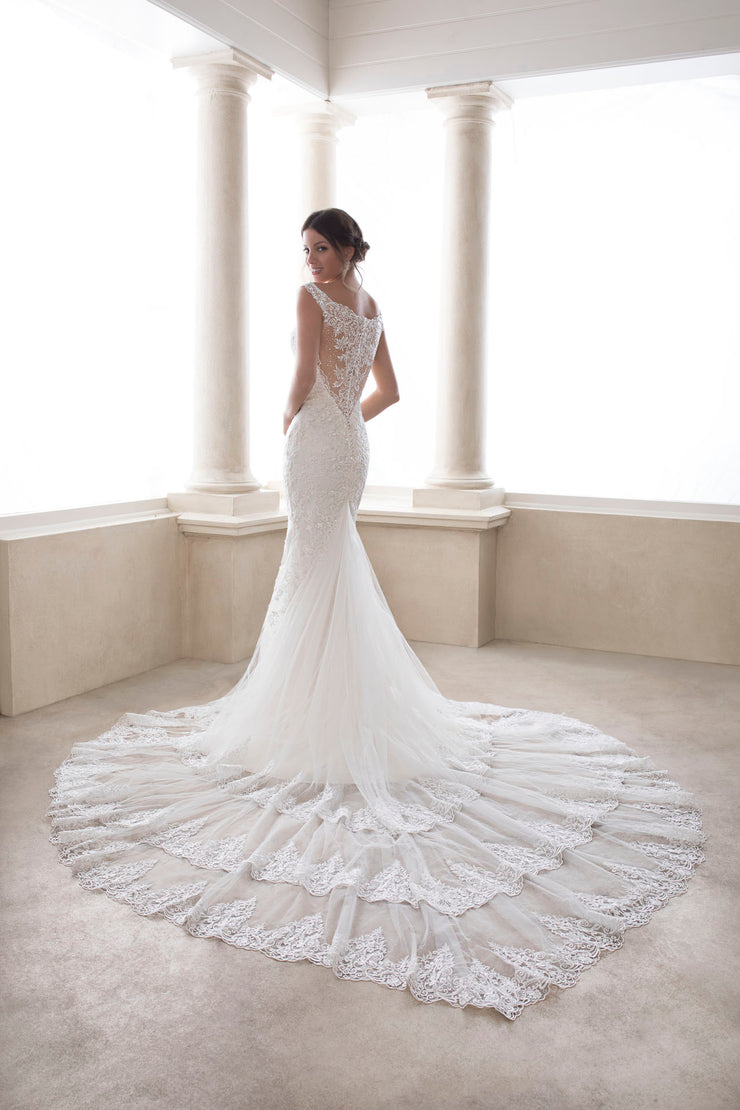 SOPHIA TOLLI Y21828-Gemini Bridal Prom Tuxedo Centre