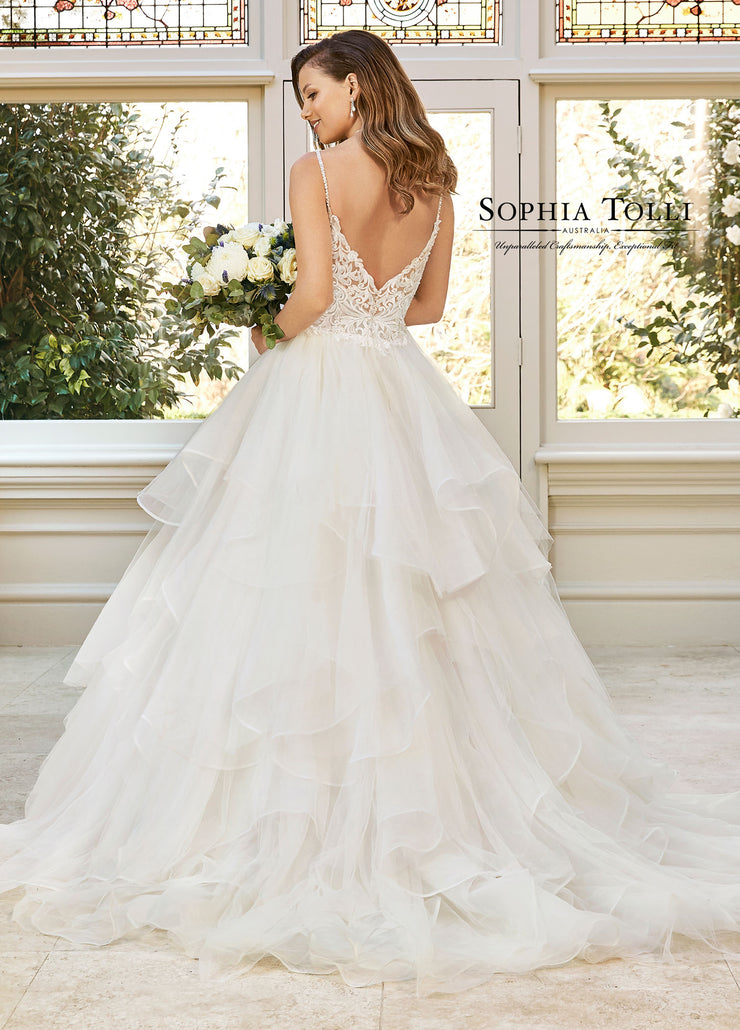 SOPHIA TOLLI Y11952-Gemini Bridal Prom Tuxedo Centre