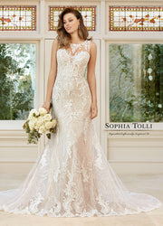 SOPHIA TOLLI Y11969-Gemini Bridal Prom Tuxedo Centre
